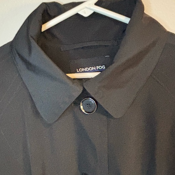 LONDON FOG SHORT TRENCH COAT SIZE L - Picture 4 of 6